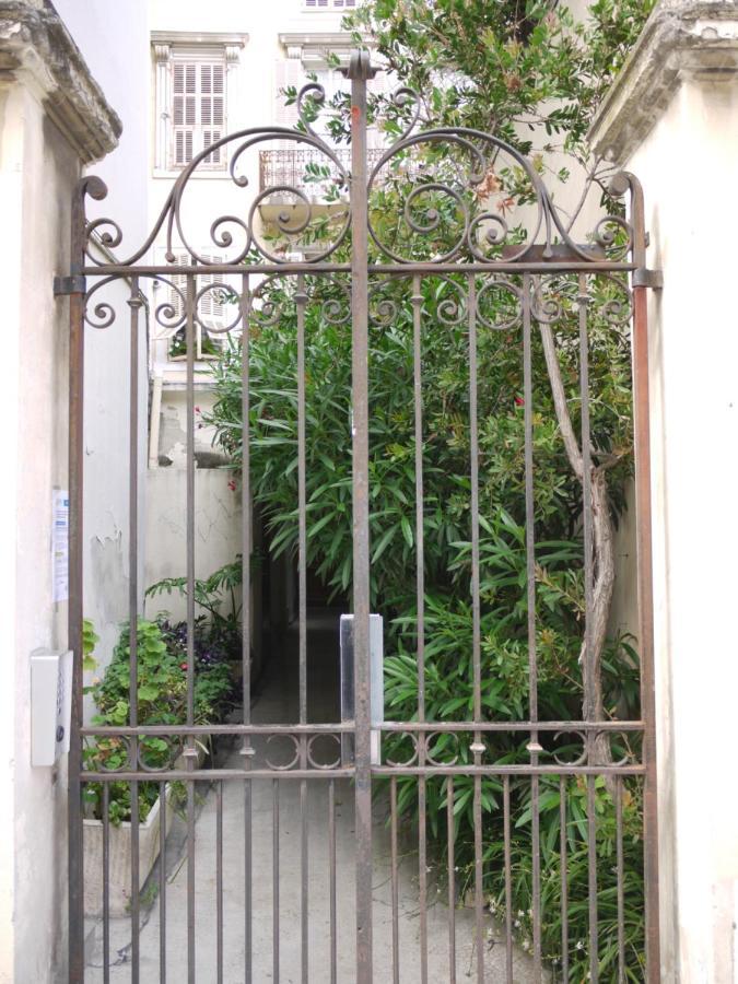 Barla 3 - A Spacious One Bedroom Apartment Near Place Garibaldi Nizza Esterno foto